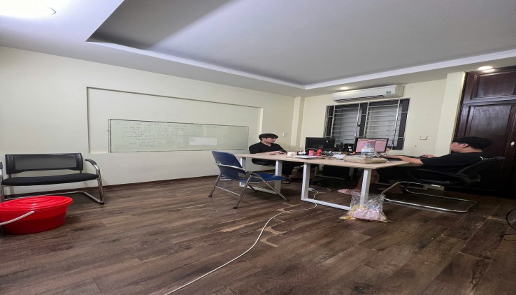 Cho thuê nhà ngõ ô tô Trung Văn, Nam Từ Liêm, 5 tầng, 40m2, 17 Triệu - VP, ở gia đình